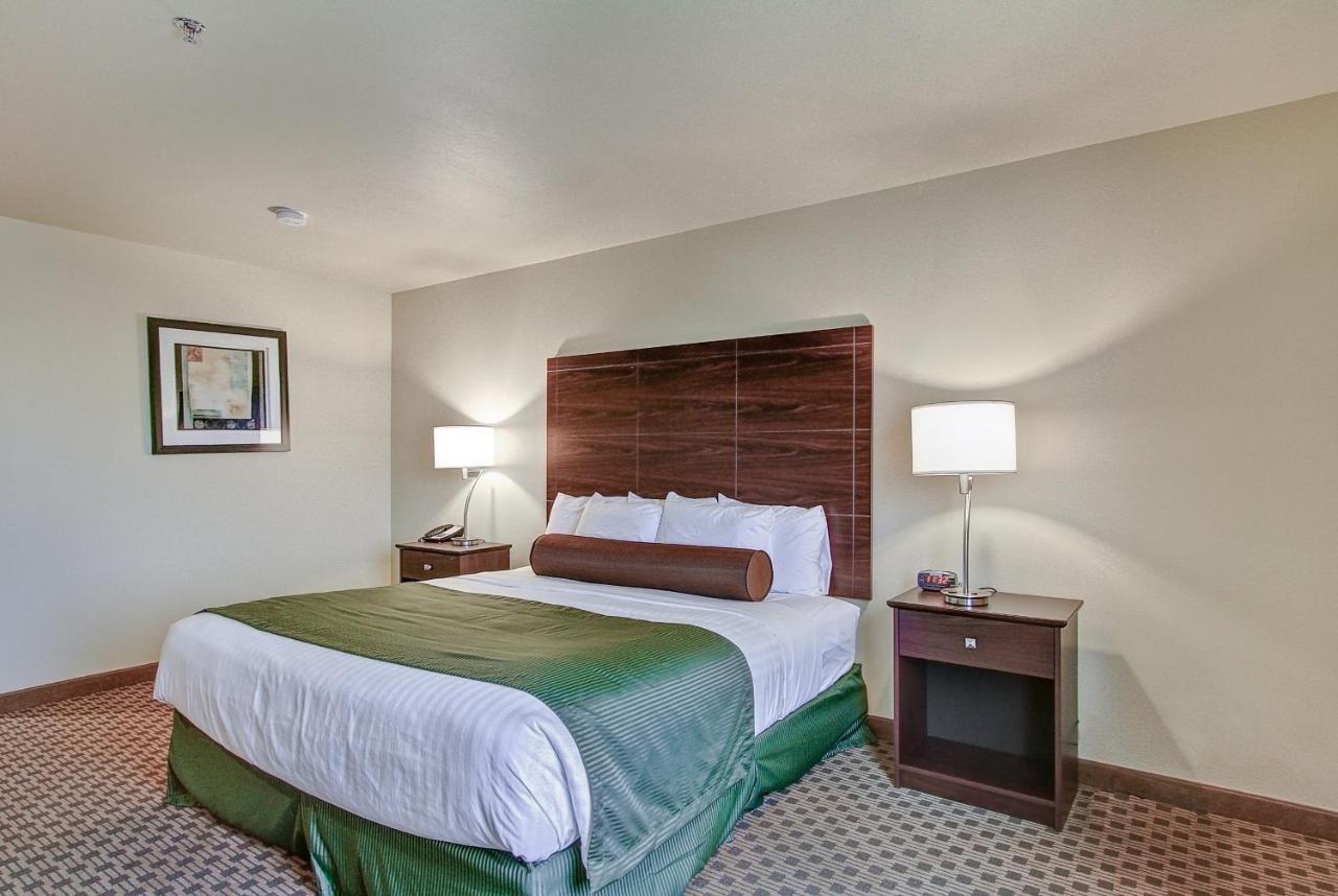 Cobblestone Hotel & Suites Pulaski/Green Bay Exteriér fotografie